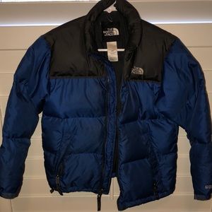 Boys North Face Puffer Coat, Size Medium